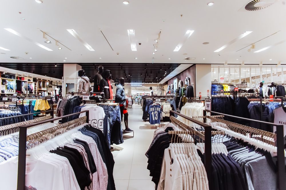 5 Reserved Flagship store in St. Petersburg SC Galeria