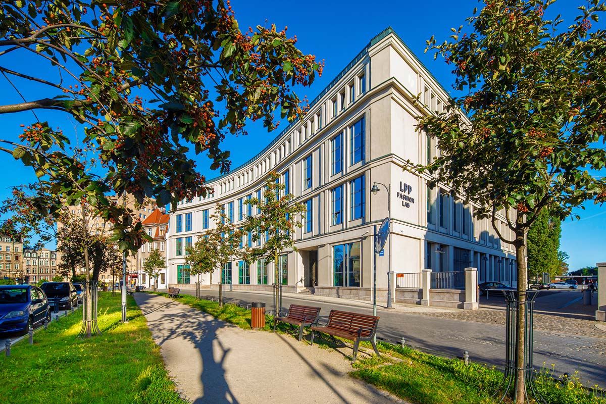 lpp gdansk lakowa
