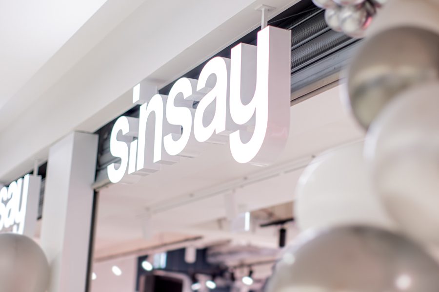 Sinsay brand with first stores in Italy and Greece. LPP Group’s offer positively received by customers in Southeast Europe