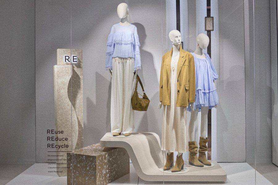 Reserved keeps waste to a minimum: redesigned shop windows in key locations